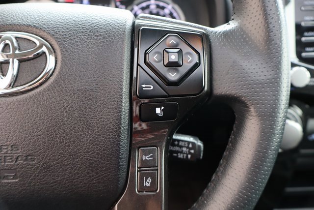 Used 2021 Toyota 4Runner Venture image 14