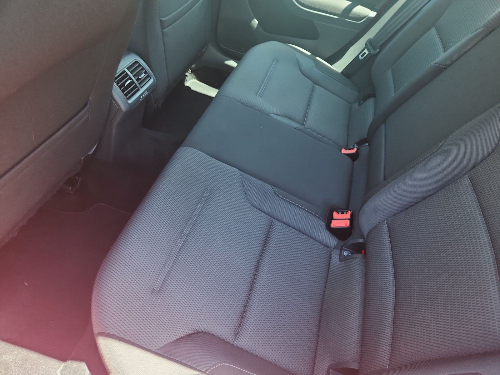 Used 2016 Volkswagen Golf S FWD image 12