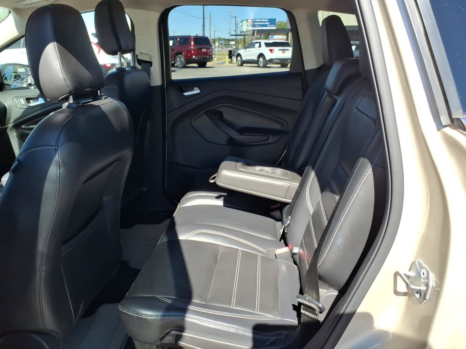 Used 2018 Ford Escape SEL AWD/4WD image 10