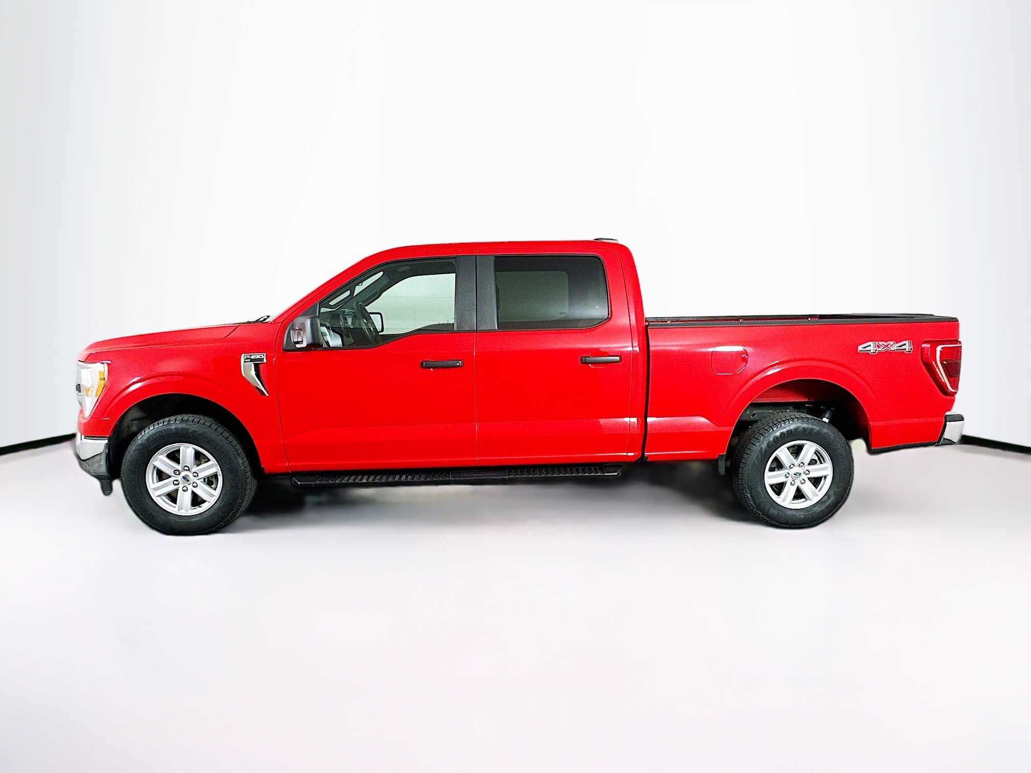 Used 2021 Ford F150 XLT AWD/4WD image 4