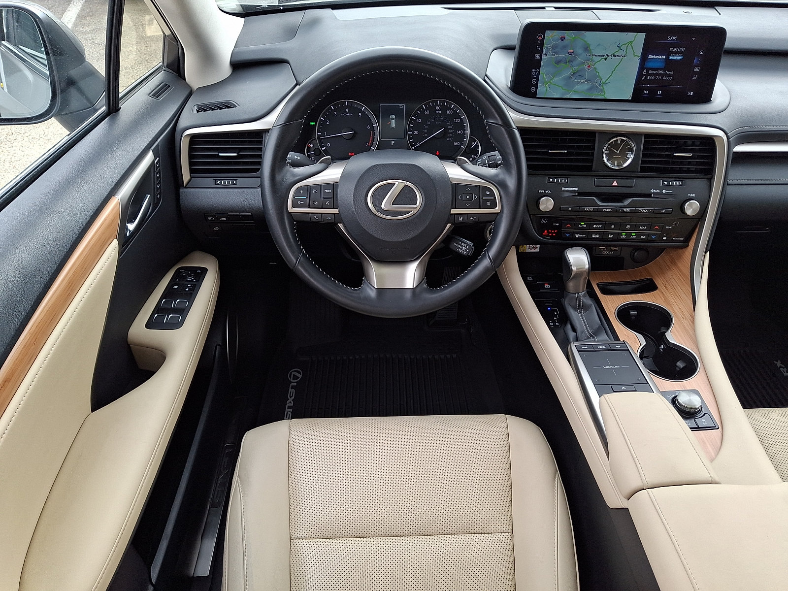 Used 2021 Lexus RX 350L Premium w/ Premium Package AWD/4WD image 12