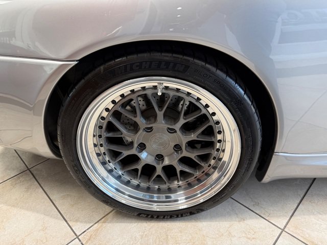 Used 2004 Porsche 911 GT3 RS image 13