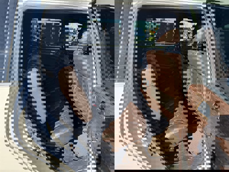 Used 2019 Mercedes-Benz GLS 450 4MATIC w/ Premium 1 Package image 19