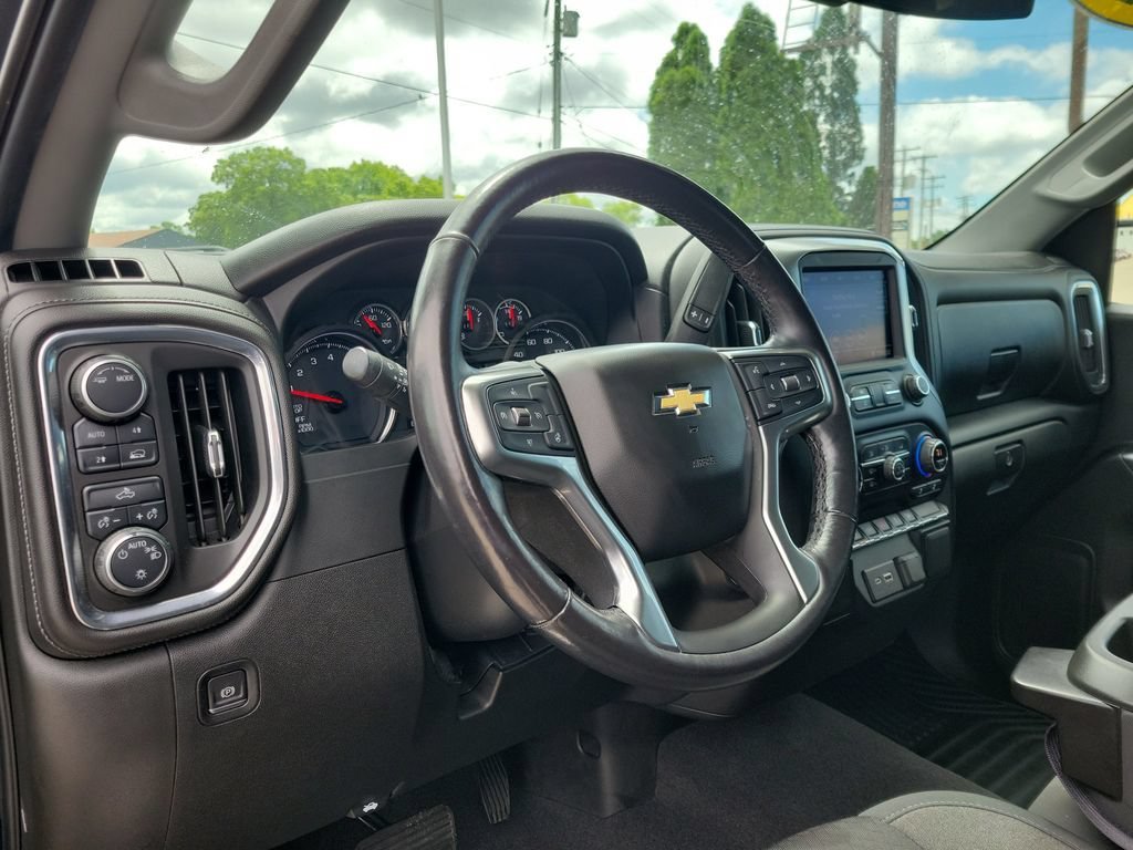 Used 2020 Chevrolet Silverado 1500 LT w/ All-Star Edition AWD/4WD image 20