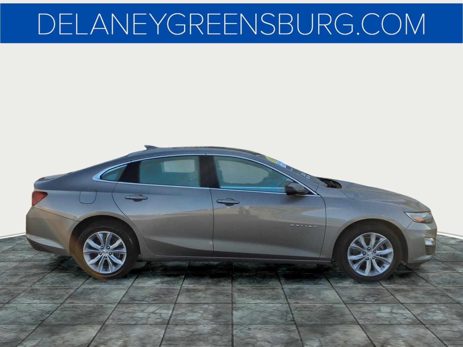 Certified 2025 Chevrolet Malibu LT FWD image 3