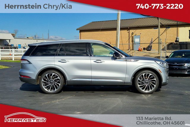 Used 2020 Lincoln Aviator Reserve w/ Equipment Group 202A image 32