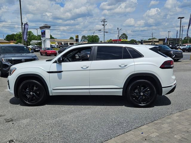 New 2025 Volkswagen Atlas Cross Sport SEL R-Line image 4