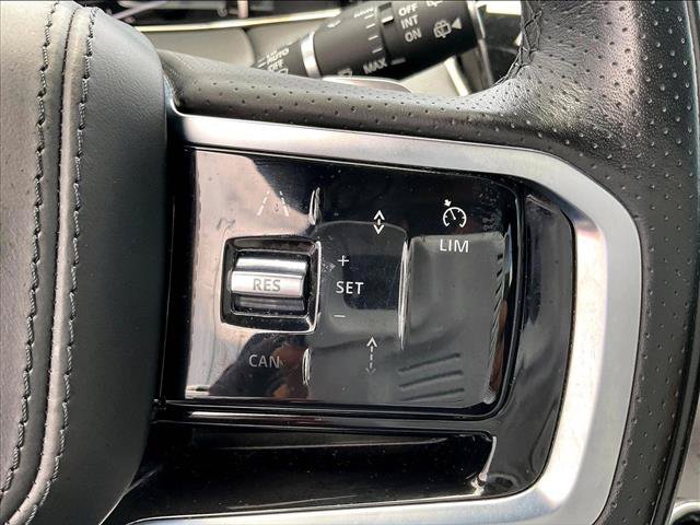 Used 2023 Land Rover Range Rover Evoque R-Dynamic SE AWD/4WD image 21