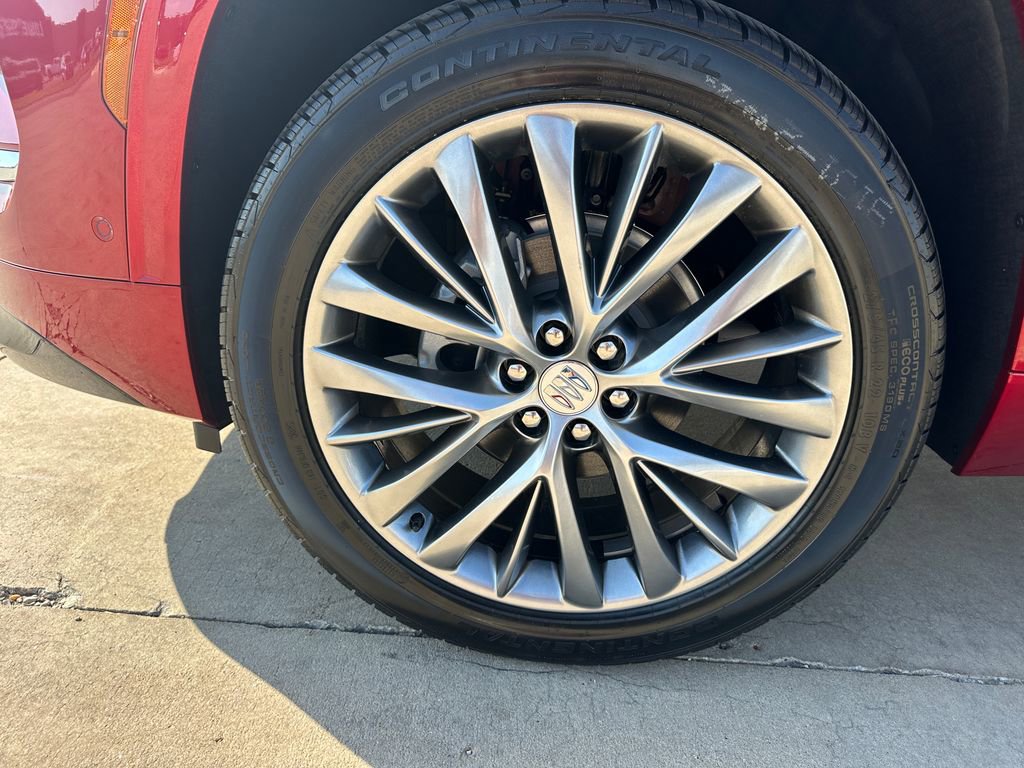 New 2026 Buick Enclave Avenir image 10