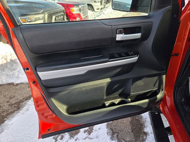 Used 2018 Toyota Tundra SR5 w/ SR5 Upgrade Package image 9