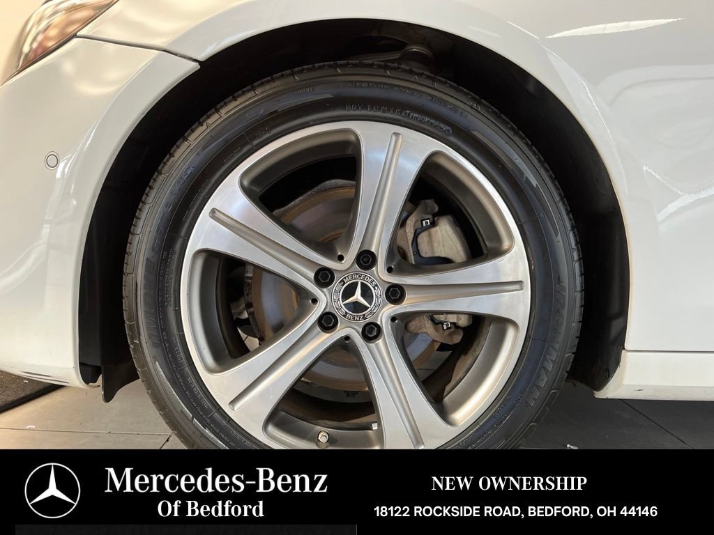 Used 2018 Mercedes-Benz E 300 4MATIC image 32