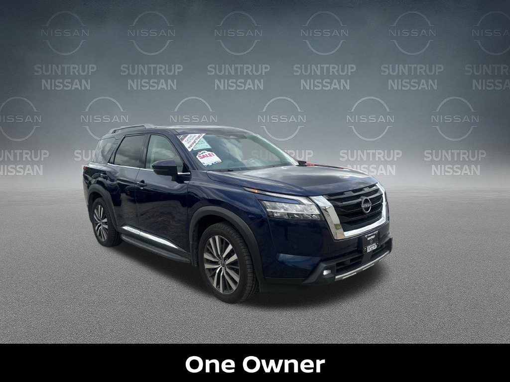 Certified 2022 Nissan Pathfinder Platinum w/ Lighting Package (N93) AWD/4WD image 9