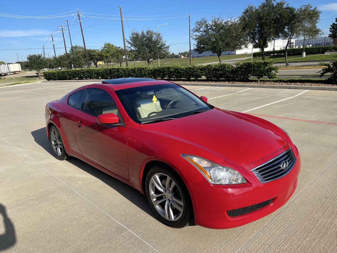 Used 2008 INFINITI G37 Journey RWD image 1