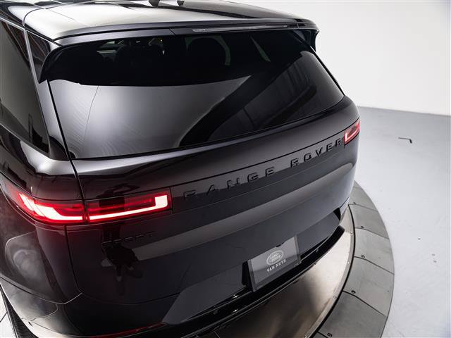 New 2027 Land Rover Range Rover Sport Dynamic SE AWD/4WD image 30