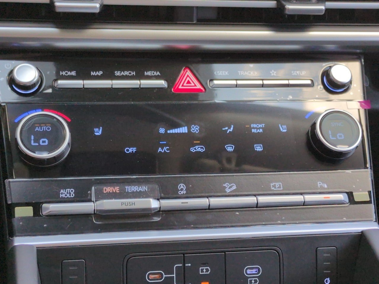 New 2026 Hyundai Santa Fe XRT AWD/4WD image 21