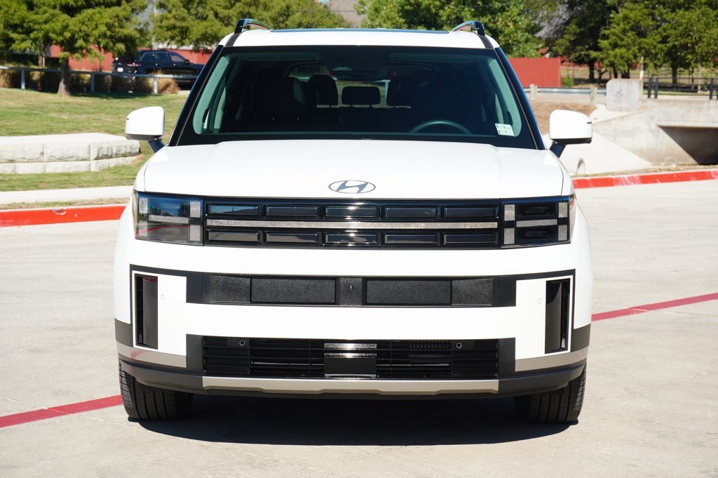 Used 2025 Hyundai Santa Fe Limited image 7