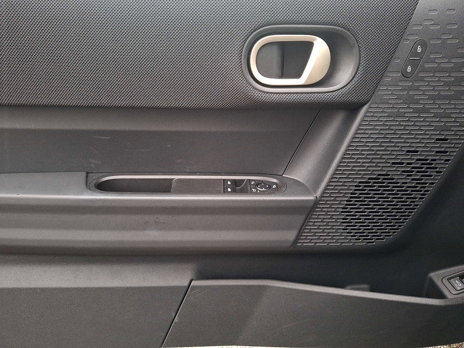 Used 2025 MINI Cooper S image 12