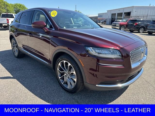 Used 2023 Lincoln Nautilus Reserve AWD/4WD image 11