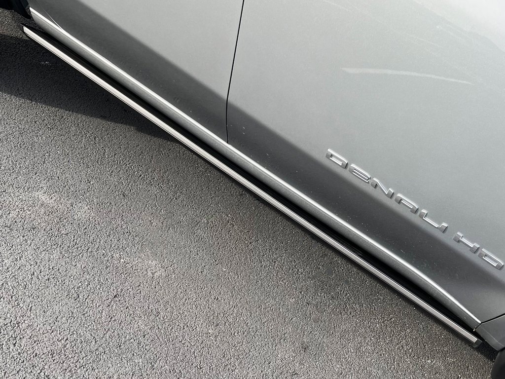 Used 2025 GMC Sierra 3500 Denali Ultimate image 20