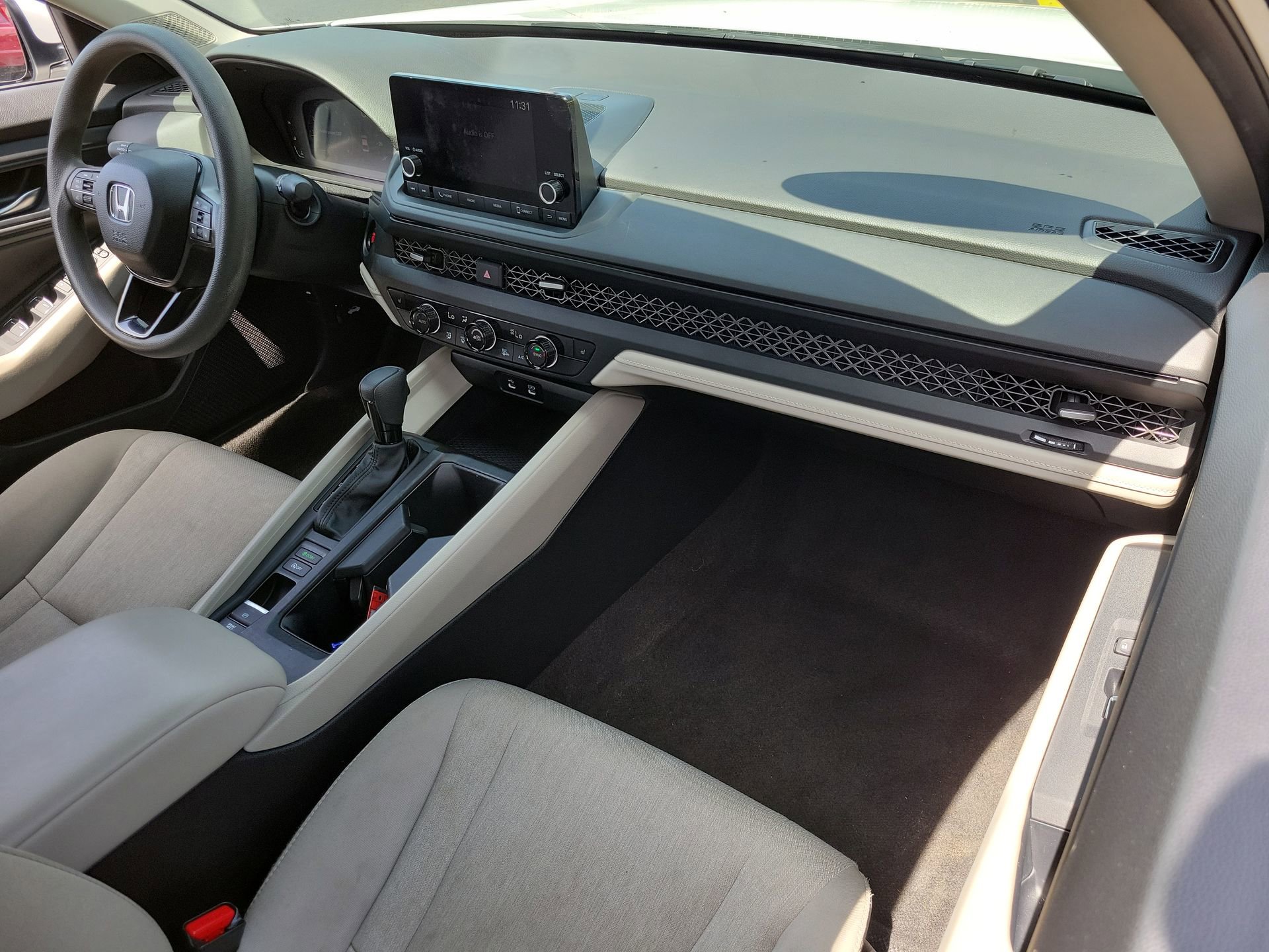 Used 2024 Honda Accord EX image 13