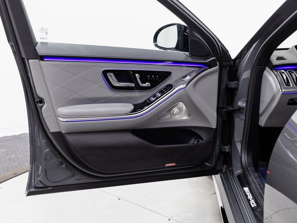 Used 2024 Mercedes-Benz S 63 AMG S image 5