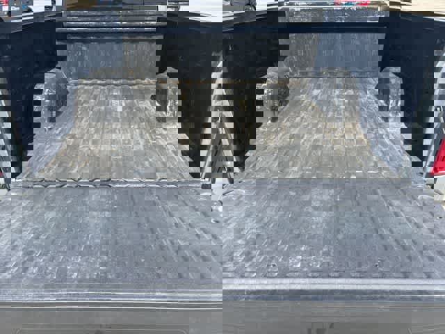 Used 2025 Chevrolet Silverado 1500 Custom image 22