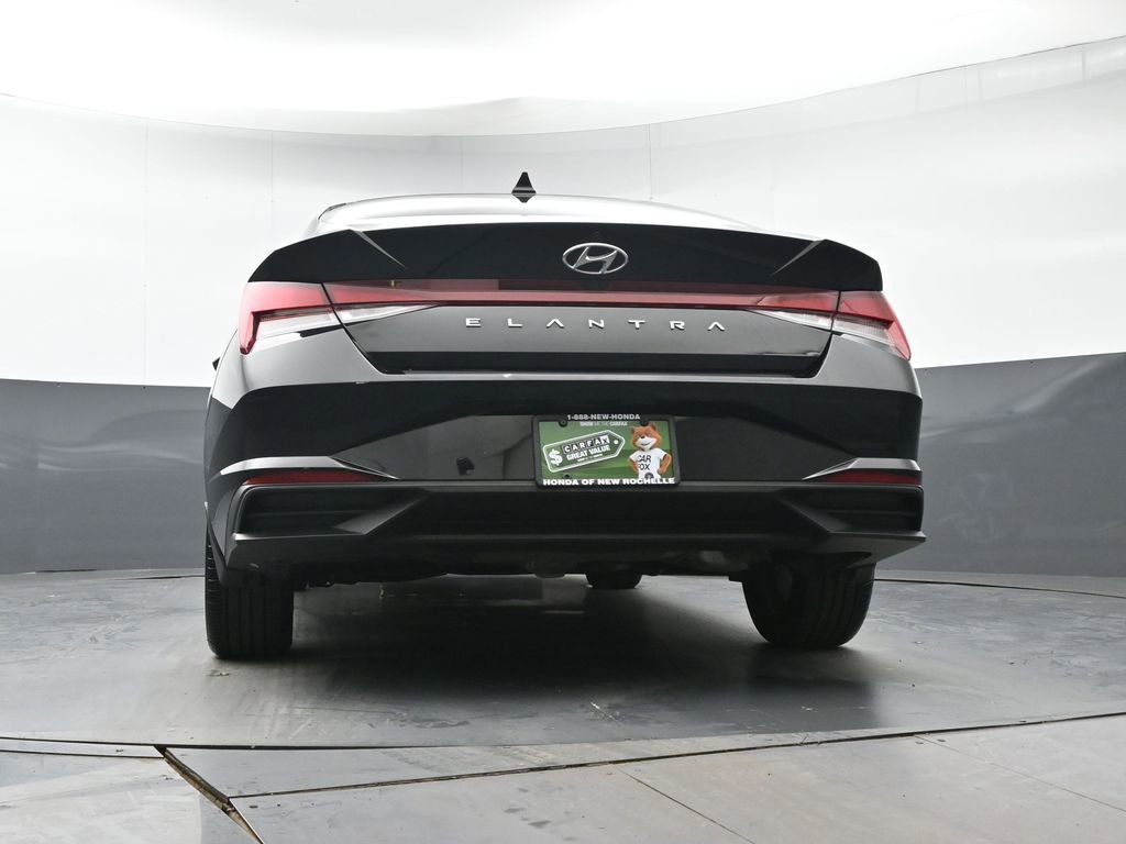Used 2023 Hyundai Elantra SEL w/ Convenience Package FWD image 27