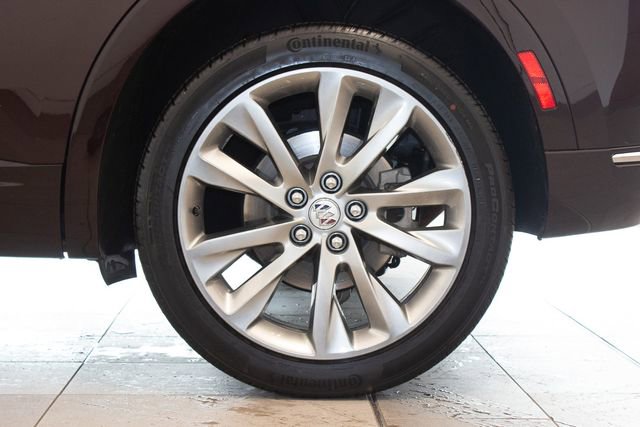 Used 2022 Buick Envision Avenir w/ Safety Package image 9