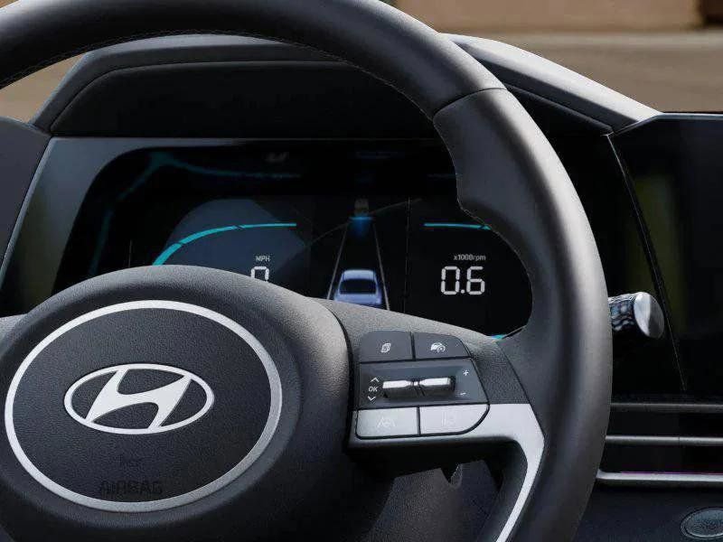 New 2026 Hyundai Elantra SEL Sport image 14