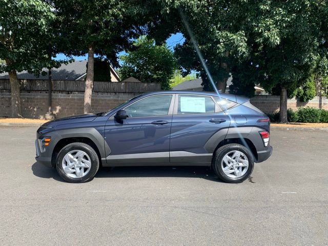 New 2026 Hyundai Kona SE image 2