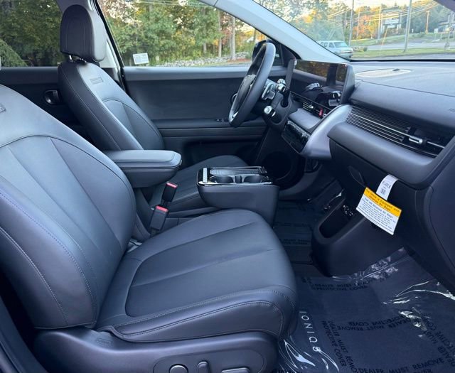 Used 2025 Hyundai Ioniq 5 SEL image 14