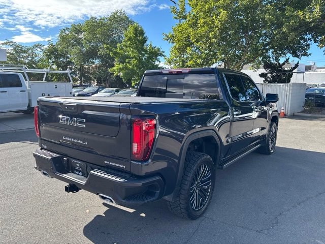 Used 2022 GMC Sierra 1500 Denali Ultimate AWD/4WD image 9