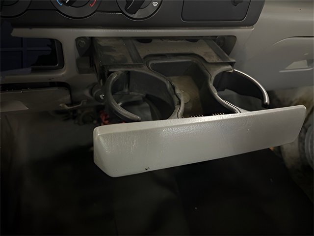 Used 2005 Ford F250 XL image 36