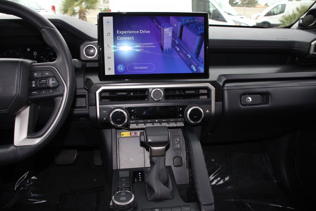 Used 2025 Toyota 4Runner Limited image 18