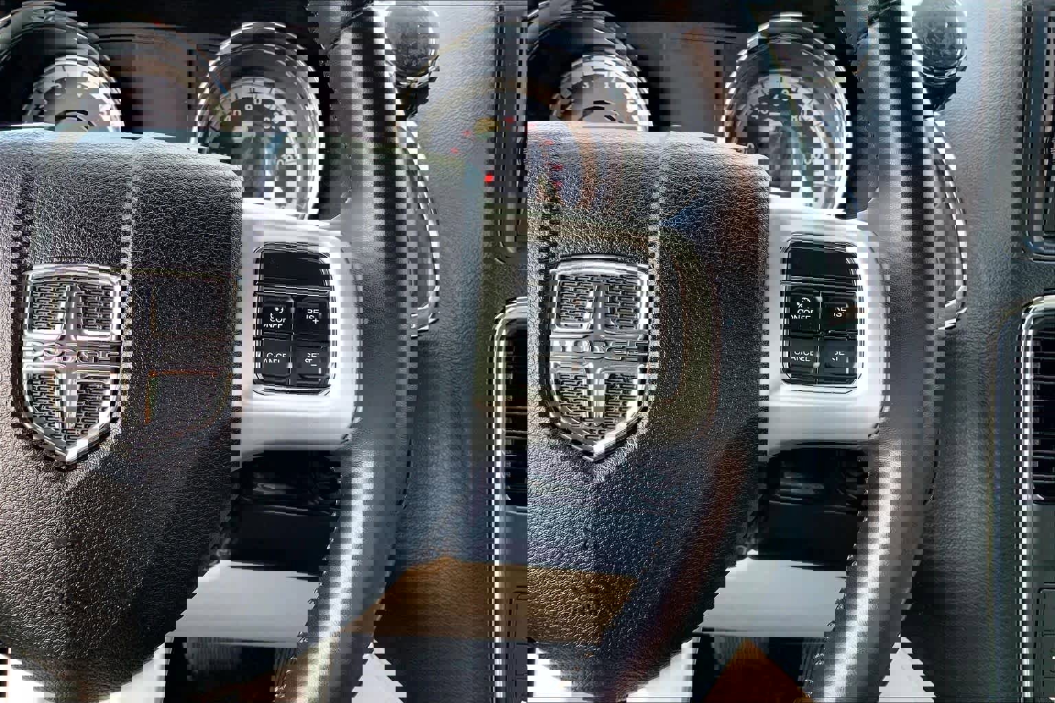 Used 2016 Dodge Grand Caravan SE w/ Quick Order Package 29E SE image 21