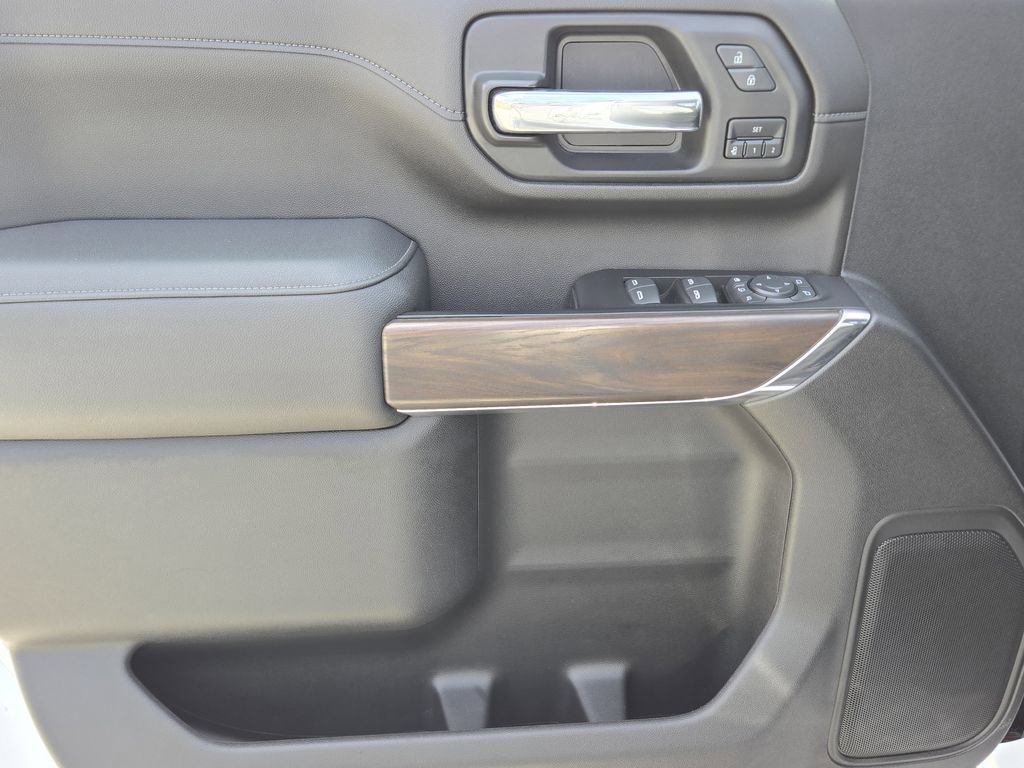 Used 2022 GMC Sierra 3500 SLT w/ Gooseneck/5TH Wheel Package image 35