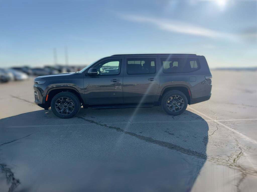 New 2026 Jeep Grand Wagoneer L Limited image 6