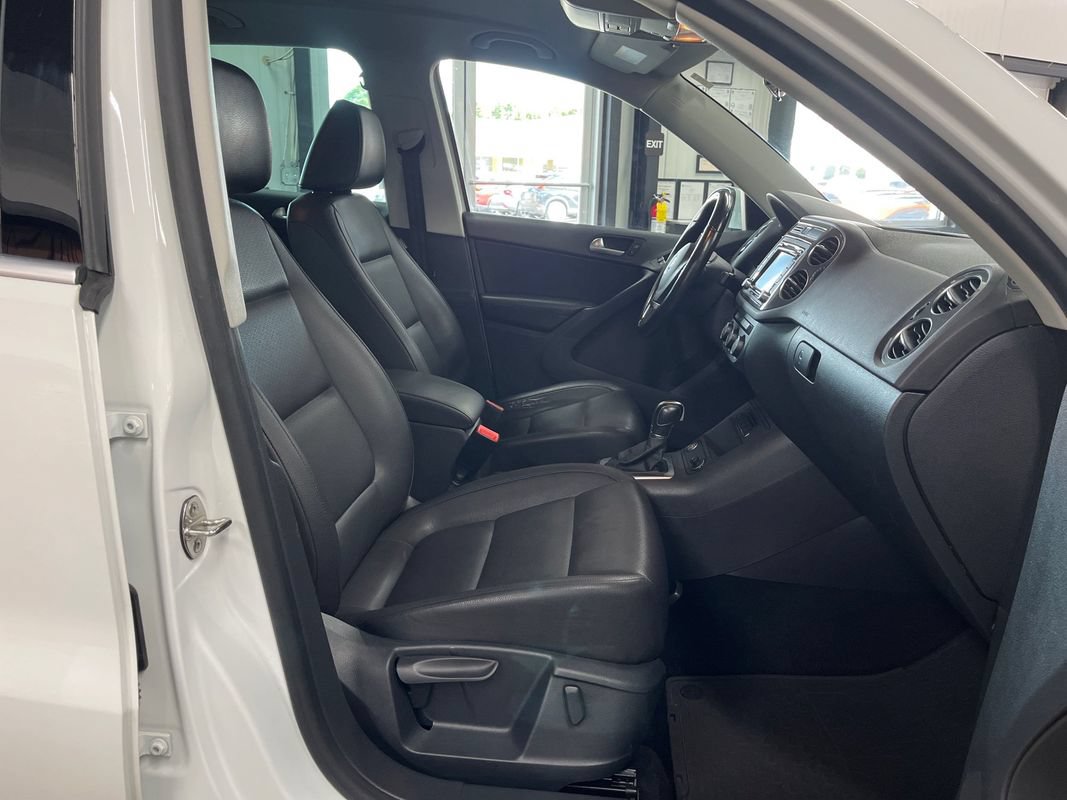 Used 2014 Volkswagen Tiguan SE AWD/4WD image 53