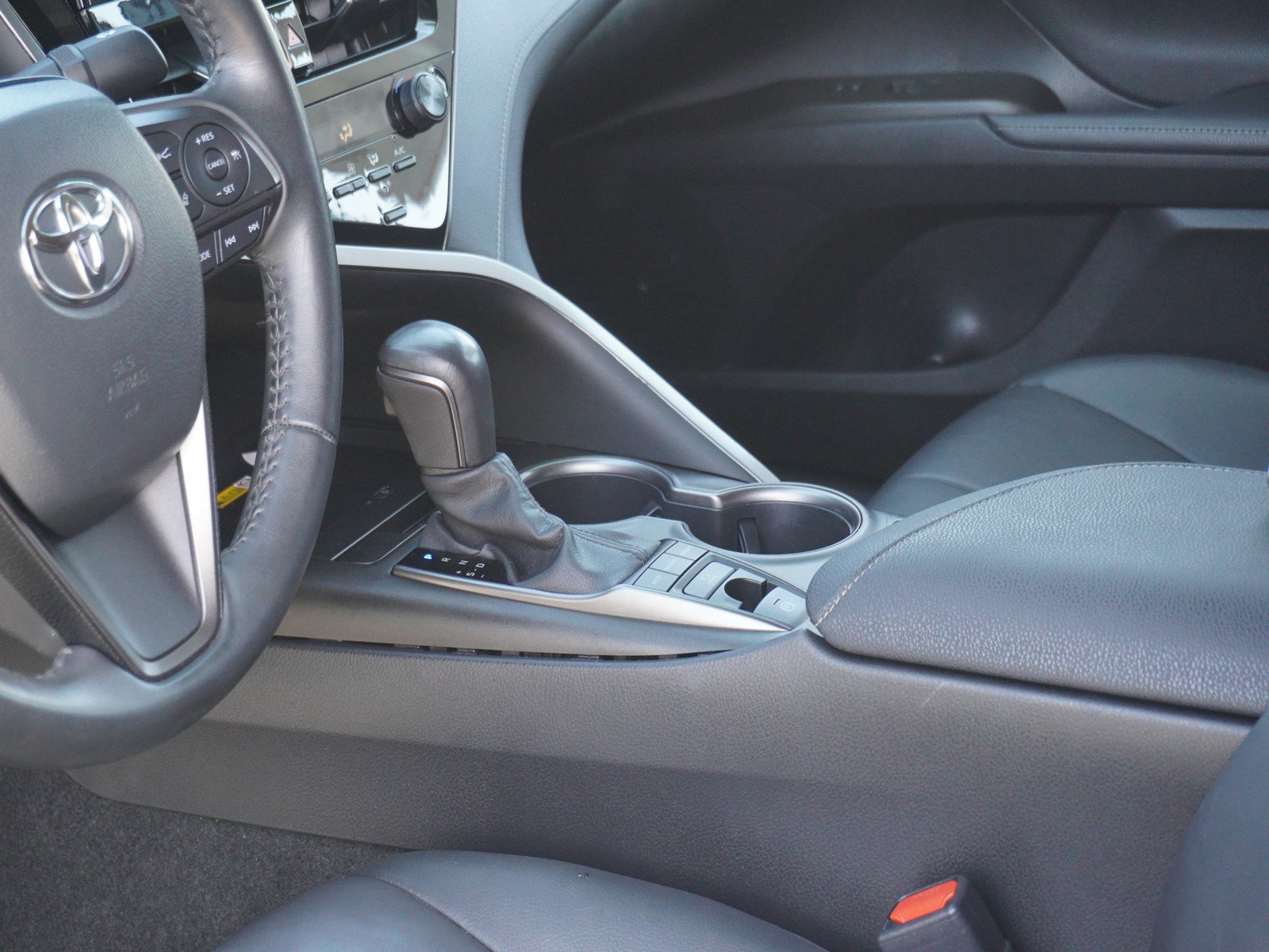 Used 2023 Toyota Camry XSE FWD image 20