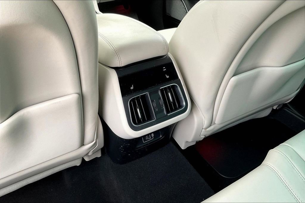 Used 2023 Maserati Grecale Modena image 10