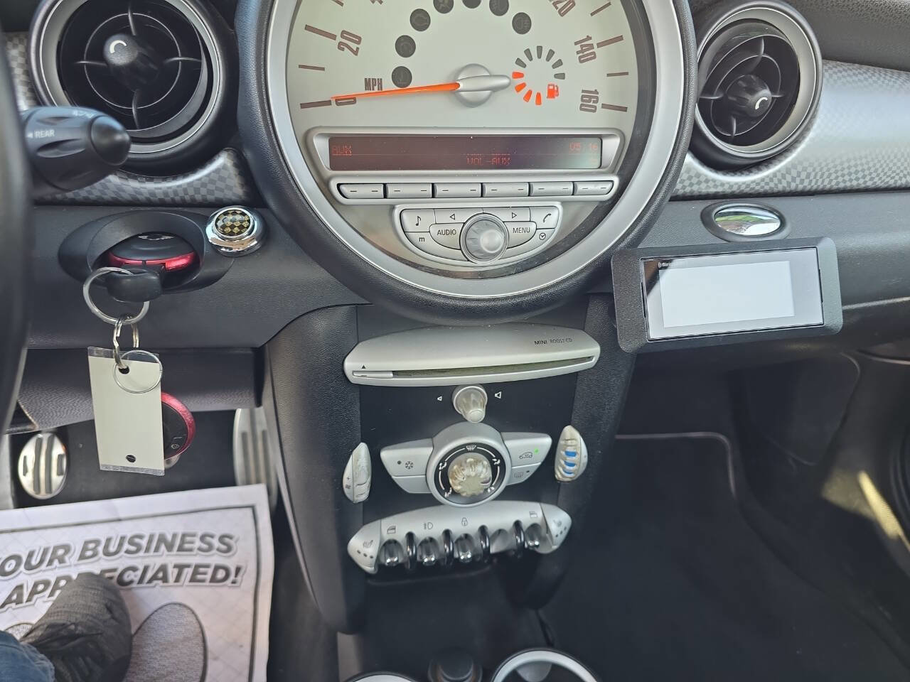 Used 2010 MINI Cooper S image 25