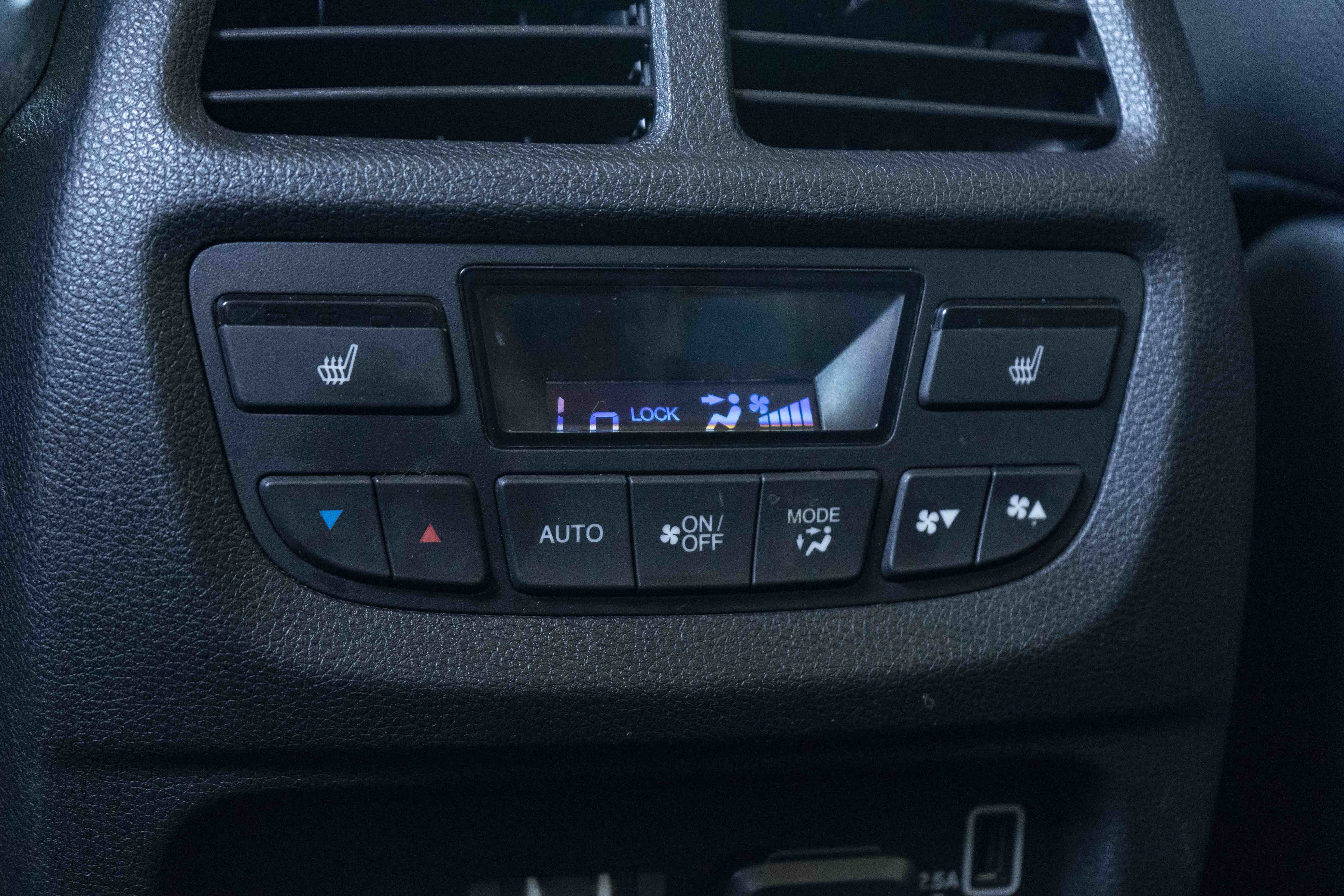 Used 2022 Honda Pilot Touring image 43
