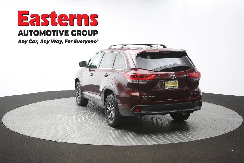 Used 2018 Toyota Highlander Plus AWD/4WD image 65