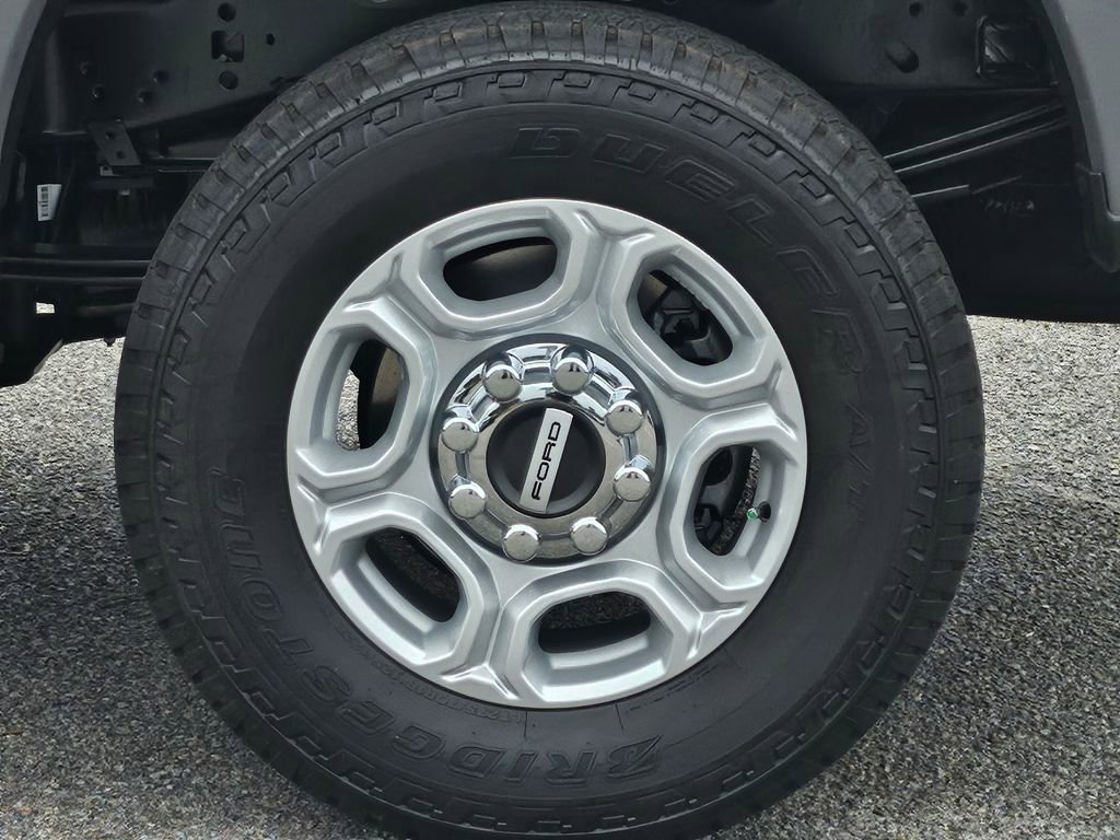 New 2026 Ford F250 XLT w/ 360-Degree Camera Package image 24