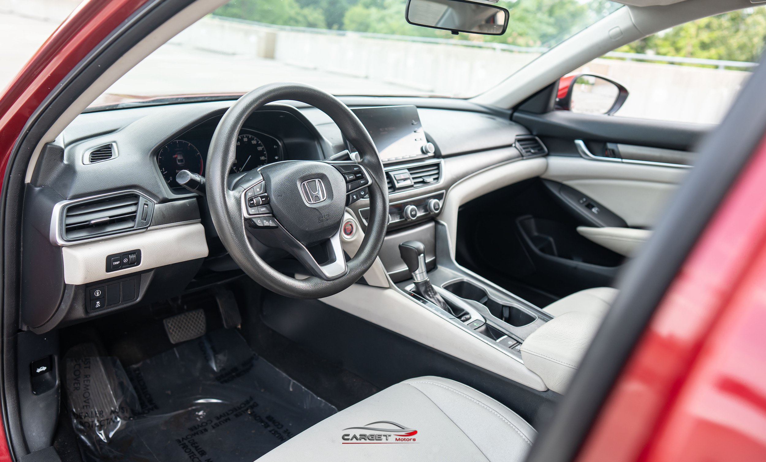 Used 2018 Honda Accord LX image 13