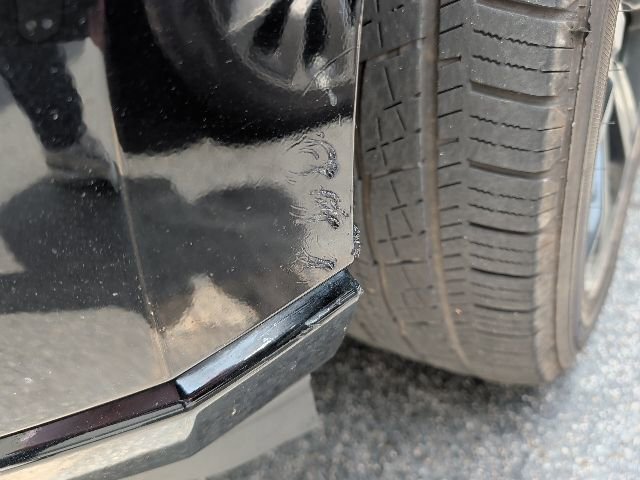 Used 2022 Ford Expedition Limited RWD image 3