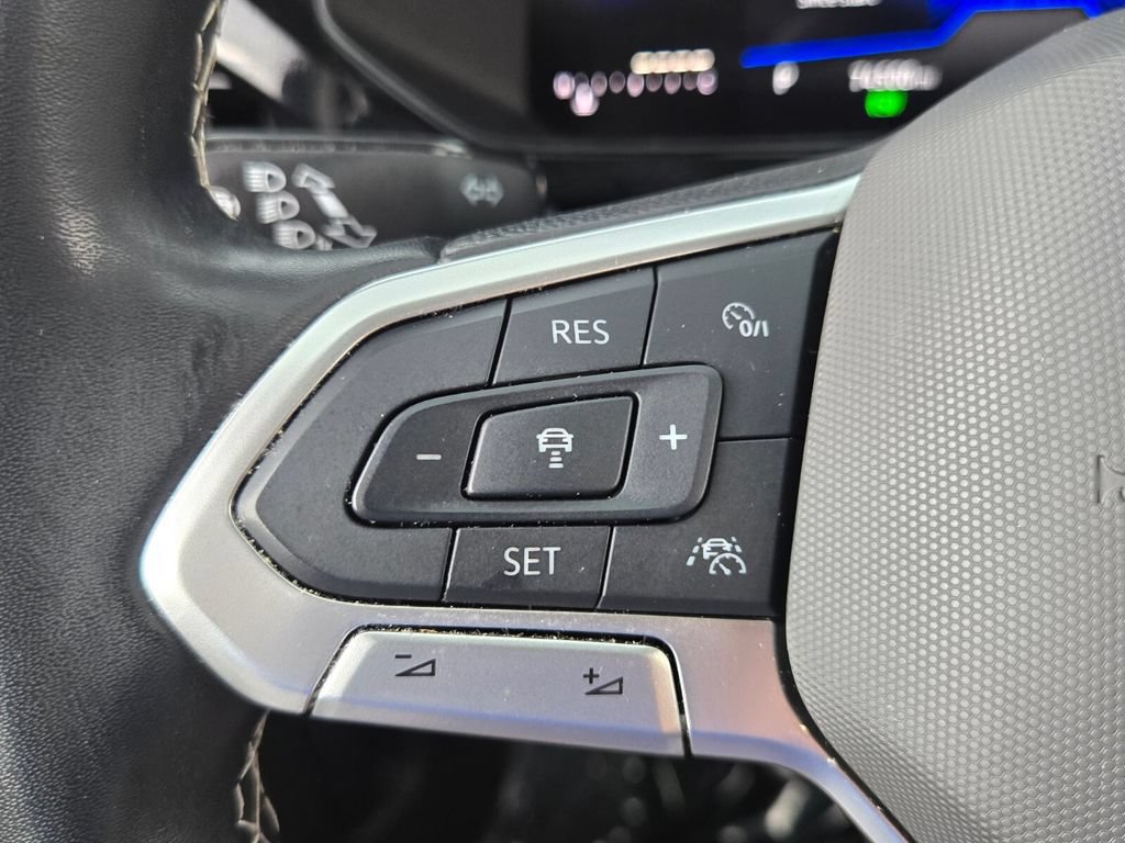 Certified 2024 Volkswagen Taos S FWD image 22