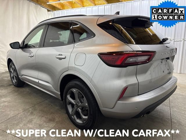 Used 2024 Ford Escape ST-Line w/ Tech Pack #1 AWD/4WD image 8