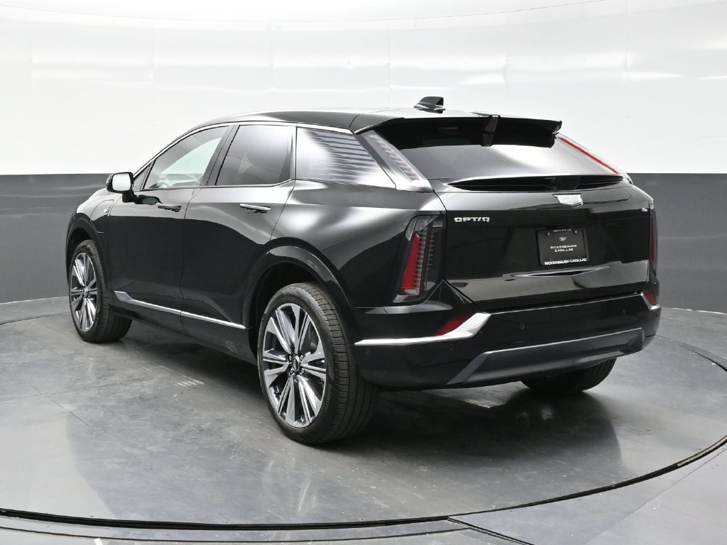 New 2027 Cadillac Optiq Premium Luxury w/ LPO, Floor Liner Package AWD/4WD image 5