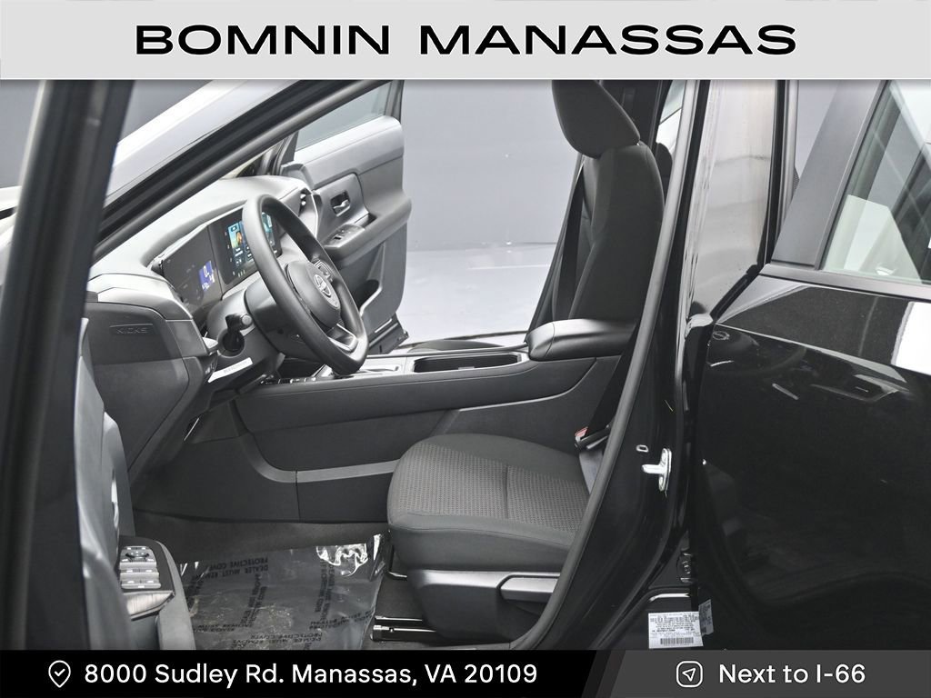 Used 2026 Nissan Kicks S image 13